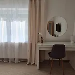 Lugas Miskolctapolca 2 Hálószoba Dézsa és Jakuzzi Közel A Barlangfürdőhöz Miskolc