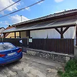 Lugas Miskolctapolca 2 Hálószoba Dézsa és Jakuzzi Közel A Barlangfürdőhöz Miskolc