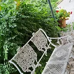 Lugas Miskolctapolca 2 Hálószoba Dézsa és Jakuzzi Közel A Barlangfürdőhöz * Miskolc