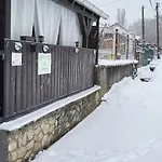 Lugas Miskolctapolca 2 Hálószoba Dézsa és Jakuzzi Közel A Barlangfürdőhöz Appartement Miskolc