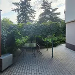 Lugas Miskolctapolca 2 Hálószoba Dézsa és Jakuzzi Közel A Barlangfürdőhöz Miskolc