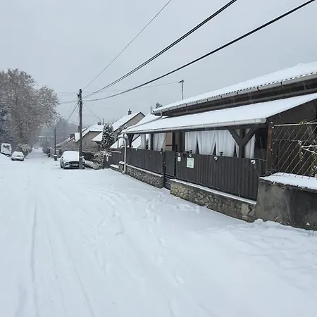 Lugas Miskolctapolca 2 Haloszoba Dezsa Es Jakuzzi Koezel A Barlangfuerdohoez * Miskolc