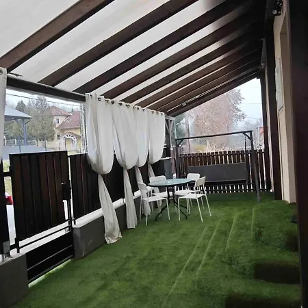 Lugas Miskolctapolca 2 Haloszoba Dezsa Es Jakuzzi Koezel A Barlangfuerdohoez Apartment *