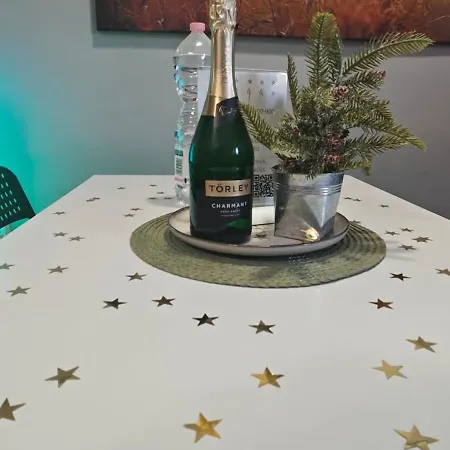 Апартаменты Lugas Miskolctapolca 2 Haloszoba 50m2 Dezsa Es Jakuzzi Koezel A Barlangfuerdohoez