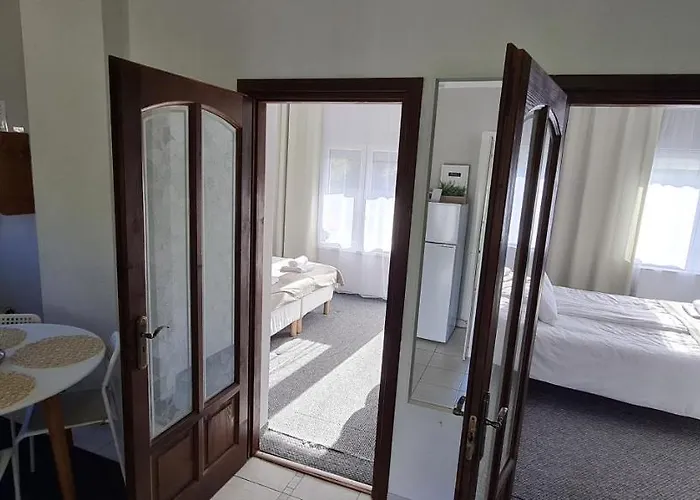 Lugas Miskolctapolca 2 Haloszoba 50m2 Dezsa Es Jakuzzi Koezel A Barlangfuerdohoez Апартаменты Мишкольц