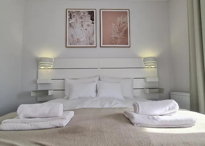公寓 Lugas Miskolctapolca 2 Haloszoba 50m2 Dezsa Es Jakuzzi Koezel A Barlangfuerdohoez *