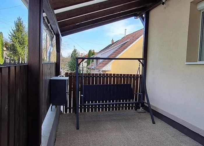 Апартаменты Lugas Miskolctapolca 2 Haloszoba 50m2 Dezsa Es Jakuzzi Koezel A Barlangfuerdohoez Мишкольц