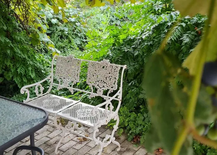 Lugas Miskolctapolca 2 Haloszoba 50m2 Dezsa Es Jakuzzi Koezel A Barlangfuerdohoez Апартаменты