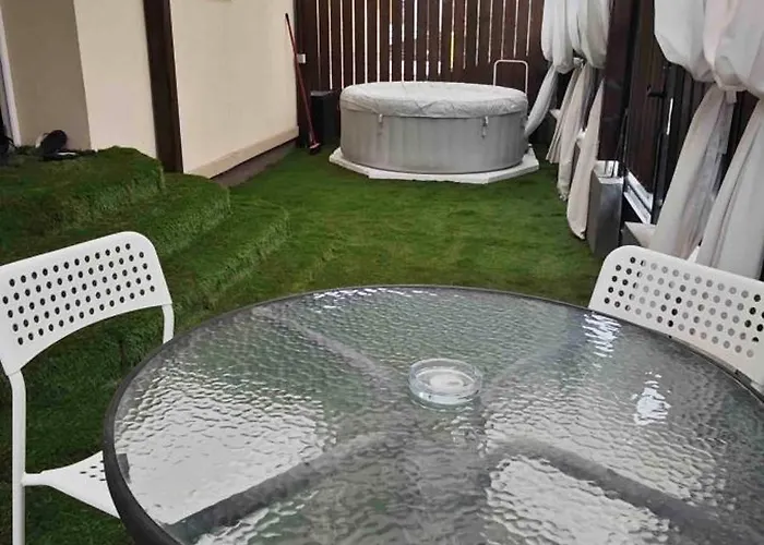 Lugas Miskolctapolca 2 Haloszoba 50m2 Dezsa Es Jakuzzi Koezel A Barlangfuerdohoez Apartment
