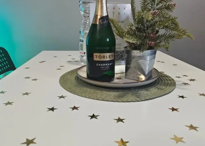 Апартаменты Lugas Miskolctapolca 2 Haloszoba 50m2 Dezsa Es Jakuzzi Koezel A Barlangfuerdohoez