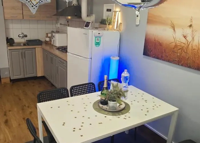 Lugas Miskolctapolca 2 Haloszoba 50m2 Dezsa Es Jakuzzi Koezel A Barlangfuerdohoez * Мишкольц